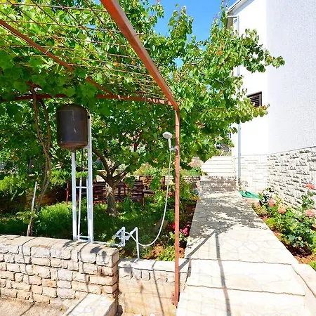 Ante Brodarica (Sibenik-Knin)
